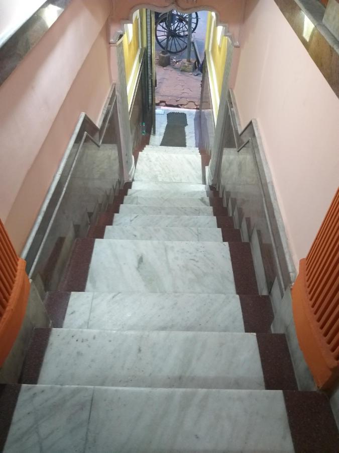 Khaja Habib Hotel Kolkata Exterior photo